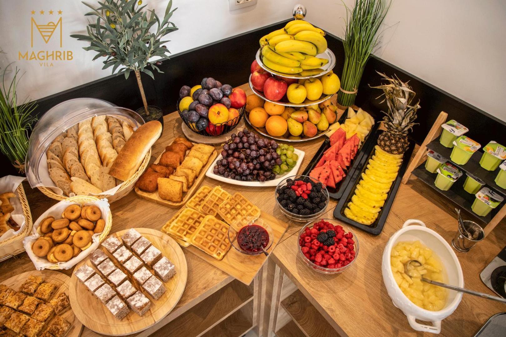 Maghrib Hotel 울친 외부 사진